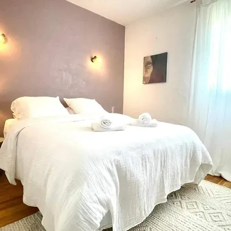 Le Balcon Bohème - Troyes à Pied Et Parking